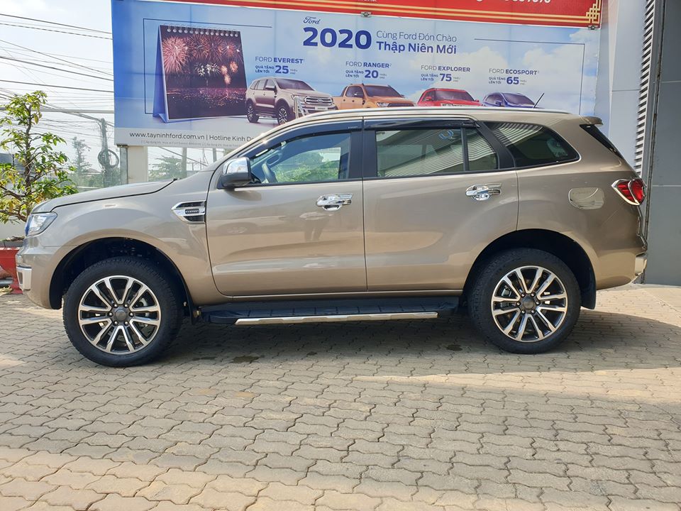 Ford Everest ford long an