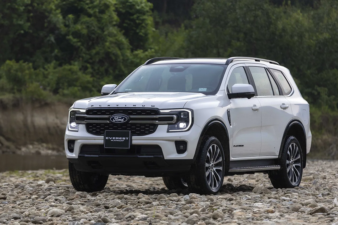 Ford Everest - Giá Bán Ưu Đãi