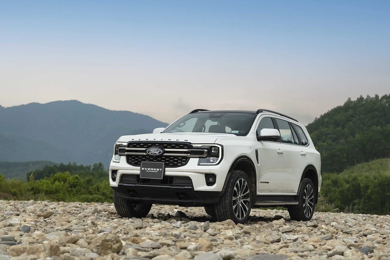 Ford Everest - Giá Bán Ưu Đãi